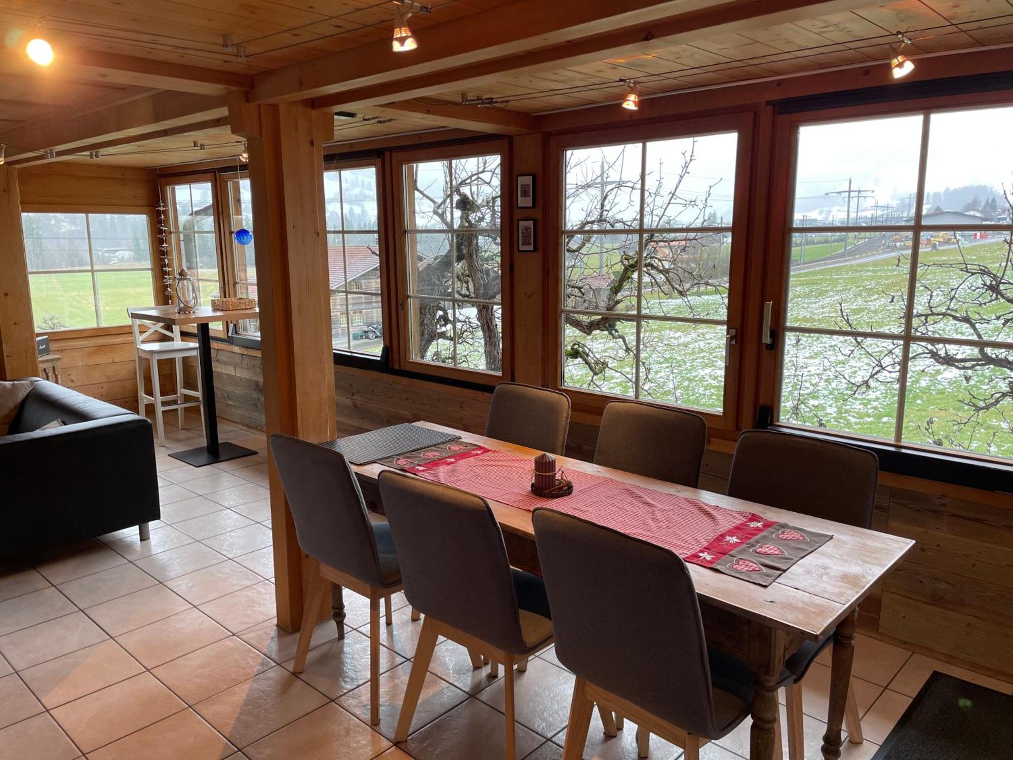 Edelweiss 4 Zi Ferienwohnung In Landhaus Фрутиген Экстерьер фото