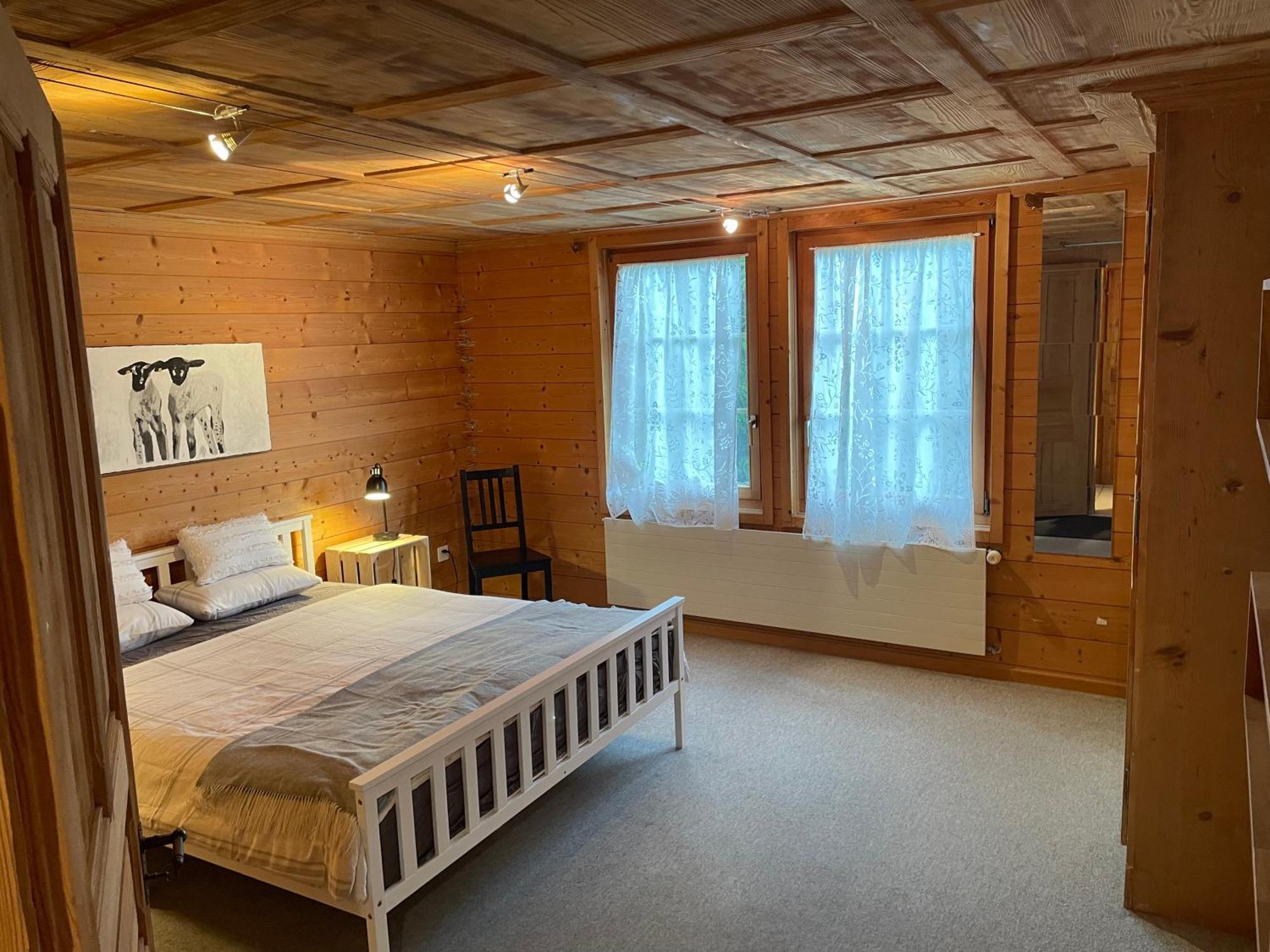 Edelweiss 4 Zi Ferienwohnung In Landhaus Фрутиген Экстерьер фото